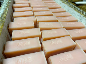 Red Apple - Kreamy Soaps